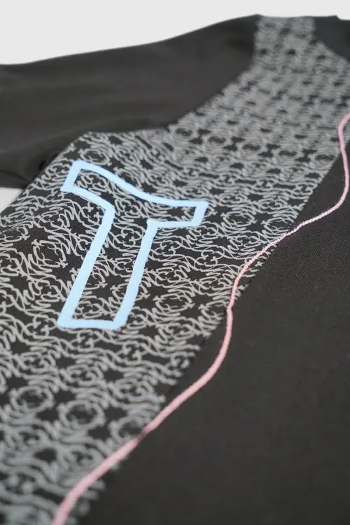 Reconstructed Cotton Shirt met Loose Threads – The Process (Limited Edition) Hideout