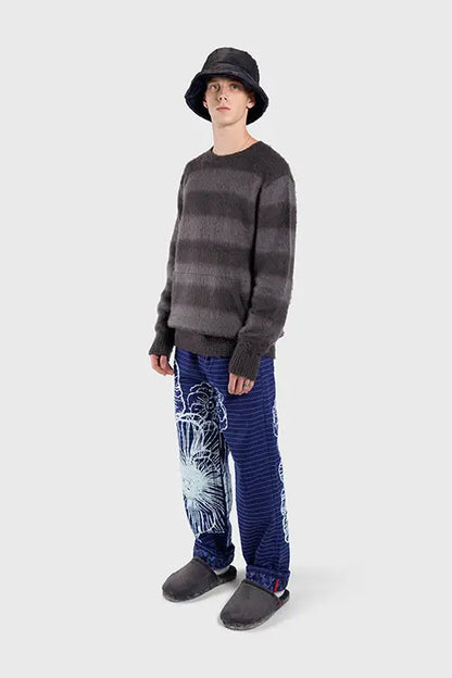 Furry Sweater met Subtiele Strepen – Eternal Fortune Collectie (Limited Edition) Hideout