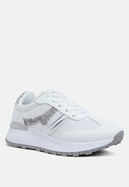 Chunky Lace-Up Sneakers met Glitterdetails London Rag